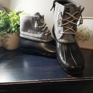 Sperry, Top Sider Duck boots, Black W/ Herringbone Upper, Girl's,  Size 4